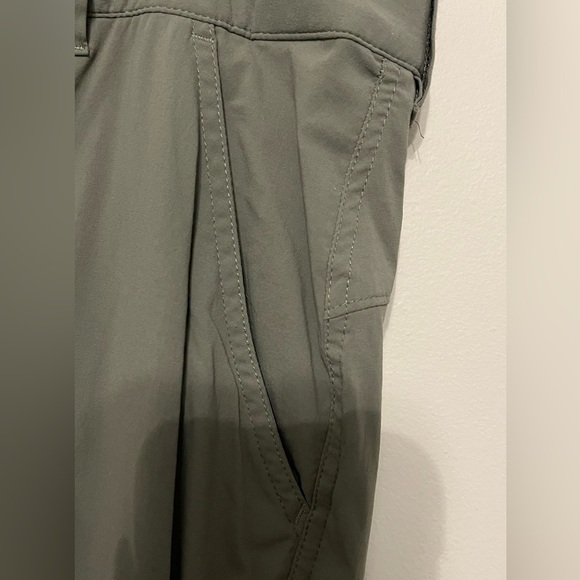 Columbia Women's Hiking Active Nylon Convertible Pants Green Cinch hem 16 Short - Picture 4 of 14